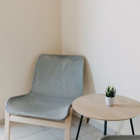 Apartment House, Nirvana,