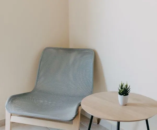 Apartment House, Nirvana,